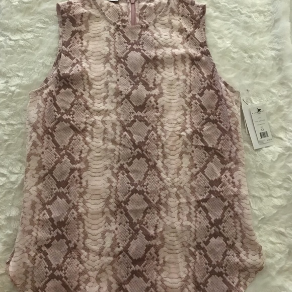 Equipment Silk Tank - Picture 3 of 8